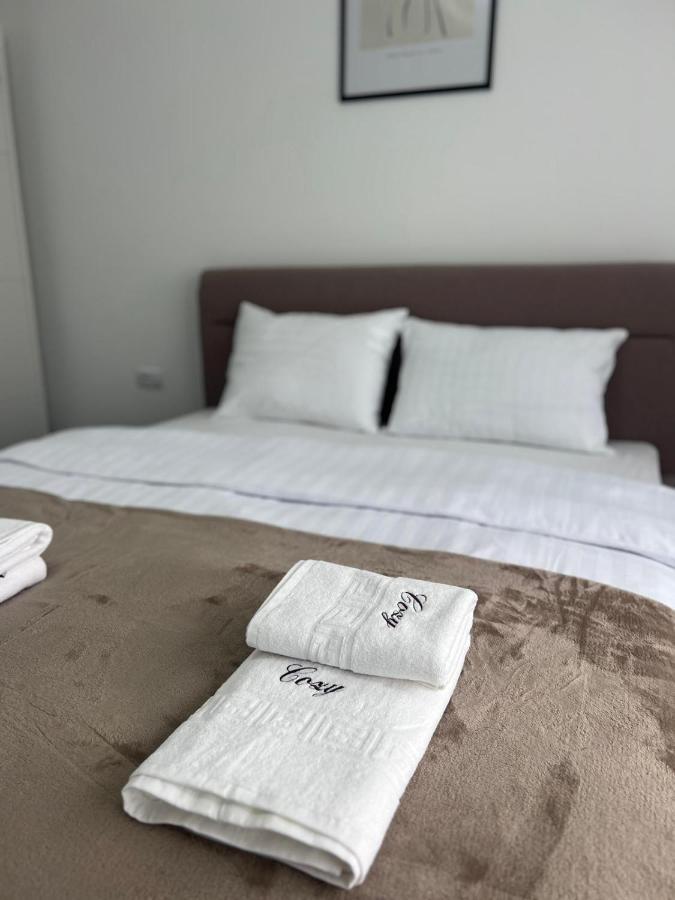 Marvellous Aparthotel With Master Apartments Suceava Ngoại thất bức ảnh